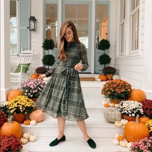 Gal meets glam Jessie